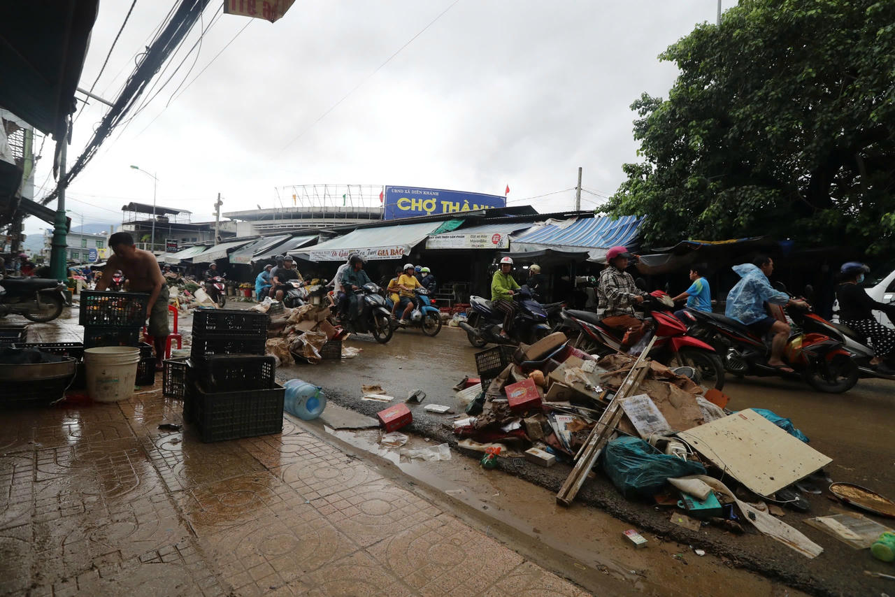 Thiệt hại hàng ngàn tỷ đồng, Khánh Hòa triển khai đồng bộ giải pháp sau mưa lũ