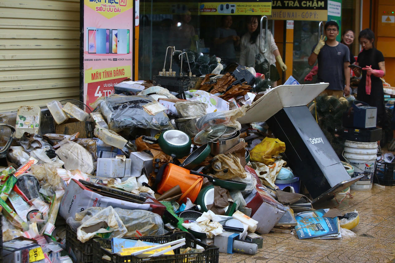 Thiệt hại hàng ngàn tỷ đồng, Khánh Hòa triển khai đồng bộ giải pháp sau mưa lũ