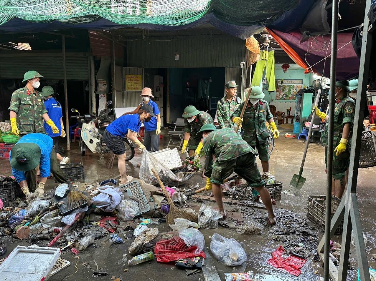 Đắk Lắk đề nghị Bộ Y tế hỗ trợ khẩn cấp thuốc men và hóa chất phòng chống dịch bệnh sau lũ