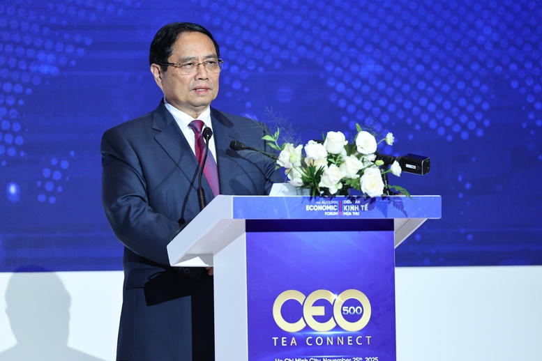 Thủ tướng Phạm Minh Chính phát biểu tại chương trình đối thoại - Ảnh: VGP/Nhật Bắc