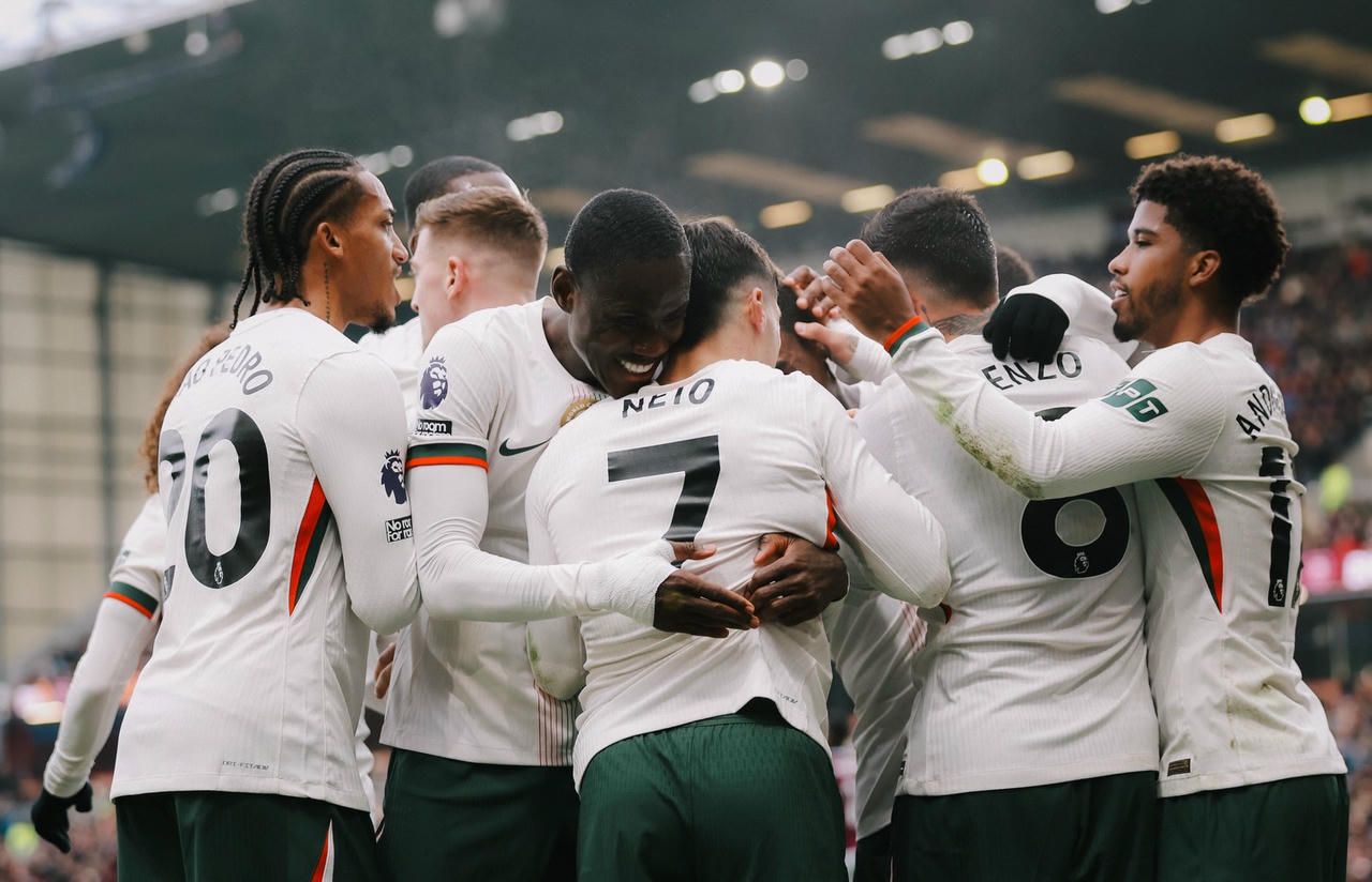  Champions League: Chelsea gặp Barca
