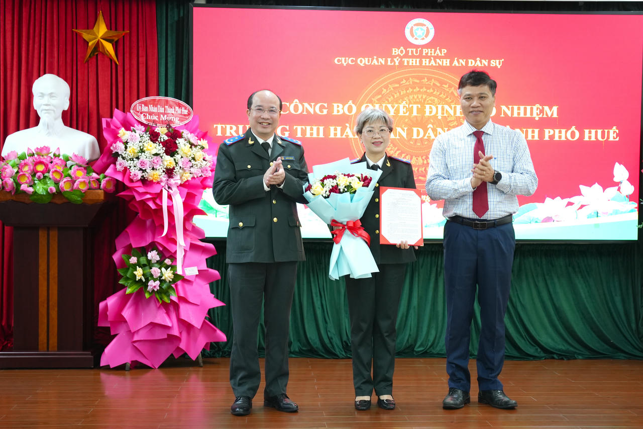 Công bố quyết định bổ nhiệm Trưởng Thi hành án dân sự thành phố Huế