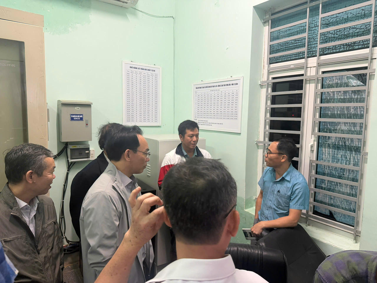 Ông Hoàng Minh Sơn cũng đề nghị cần nhận diện rõ nguyên nhân gốc rễ dẫn đến ngập sâu và sạt lở đất