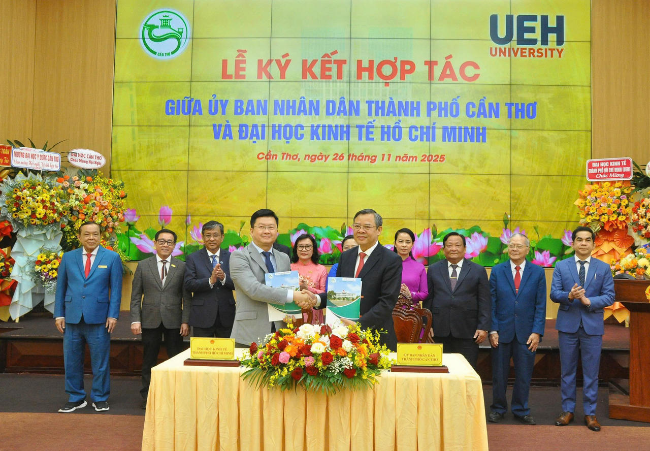 UBND TP Cần Thơ ký kết hợp tác với  Đại học Kinh tế TP.HCM.