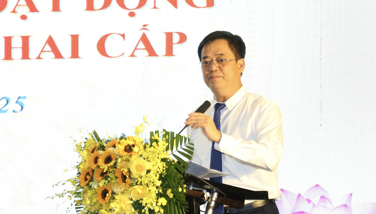 Bí thư Đảng ủy Đặc khu Phú Quốc Lê Quốc Anh phát biểu tại Hội nghị.