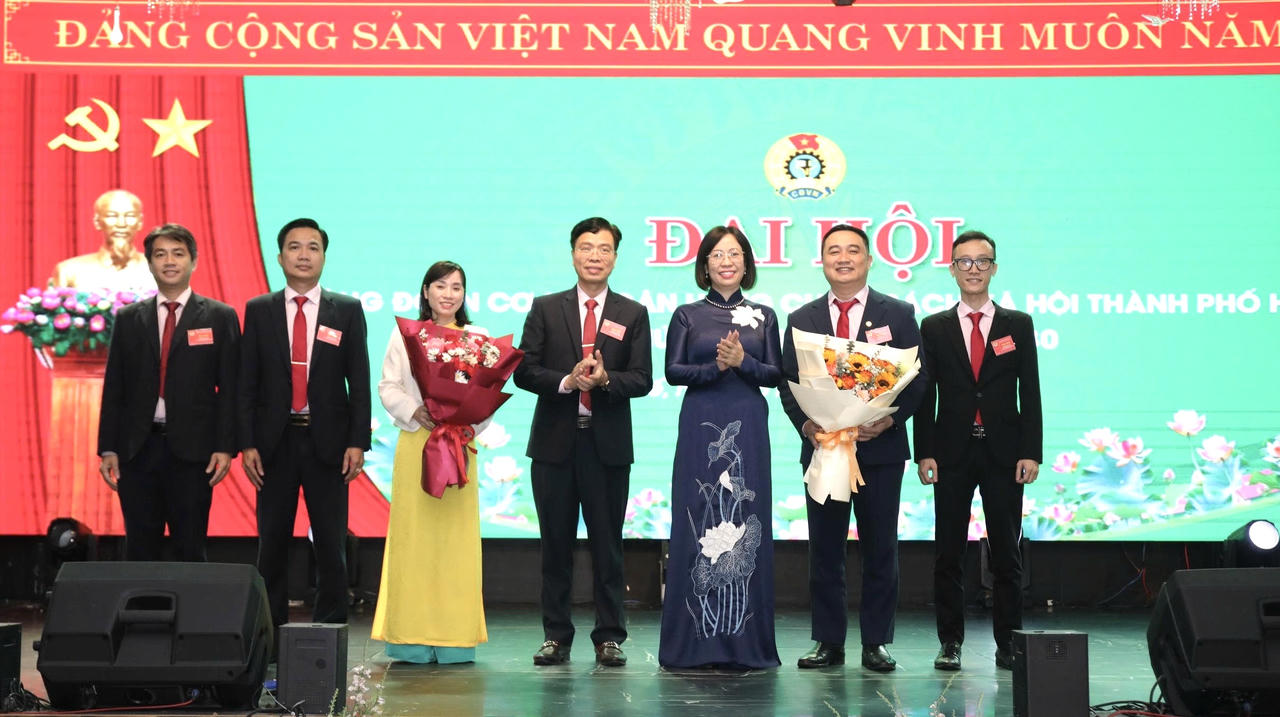 Đại hội Công đoàn cơ sở Ngân hàng Chính sách xã hội TP Huế lần thứ VIII, nhiệm kỳ 2025 - 2030 thành công tốt đẹp