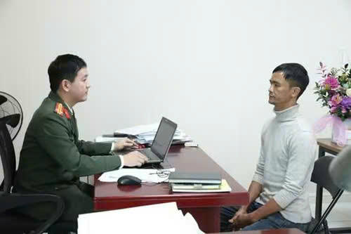 Cơ quan điều tra lấy lời khai đối tượng Nguyễn Văn Hạnh