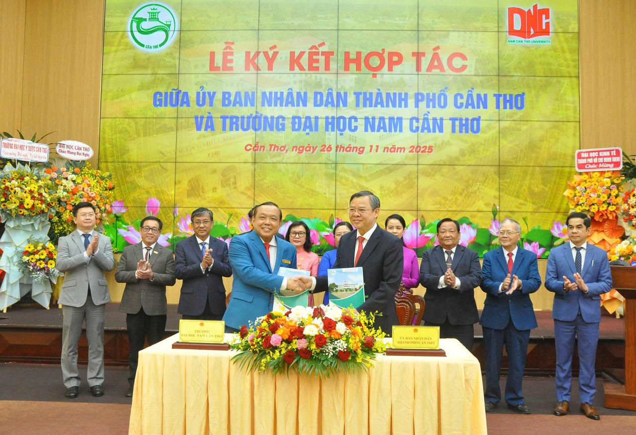 UBND TP Cần Thơ ký kết hợp tác với Trường Đại học Nam Cần Thơ.. 