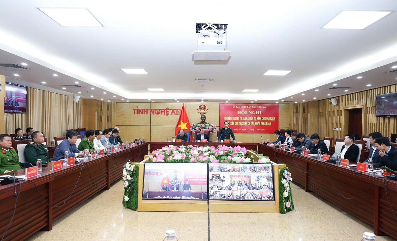 Quang cảnh hội nghị.