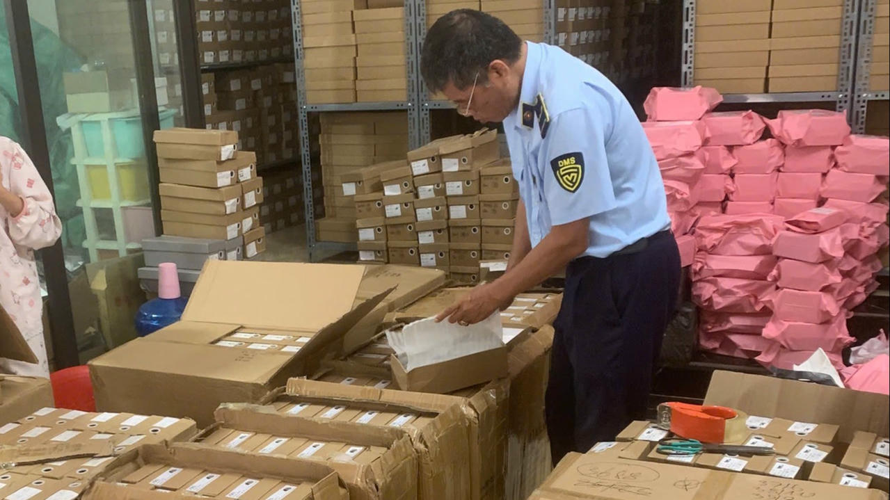 Từ năm 2022- 2025, Đội QLTT số 1 đã xử lý hàng nghìn vụ vi phạm hàng giả hàng nhái trên môi trường TMĐT.