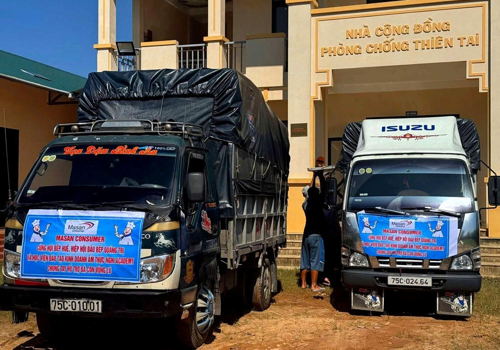 Masan Consumer vận chuyển hàng trăm tấn thực phẩm thiết yếu hỗ trợ bà con vùng lũ