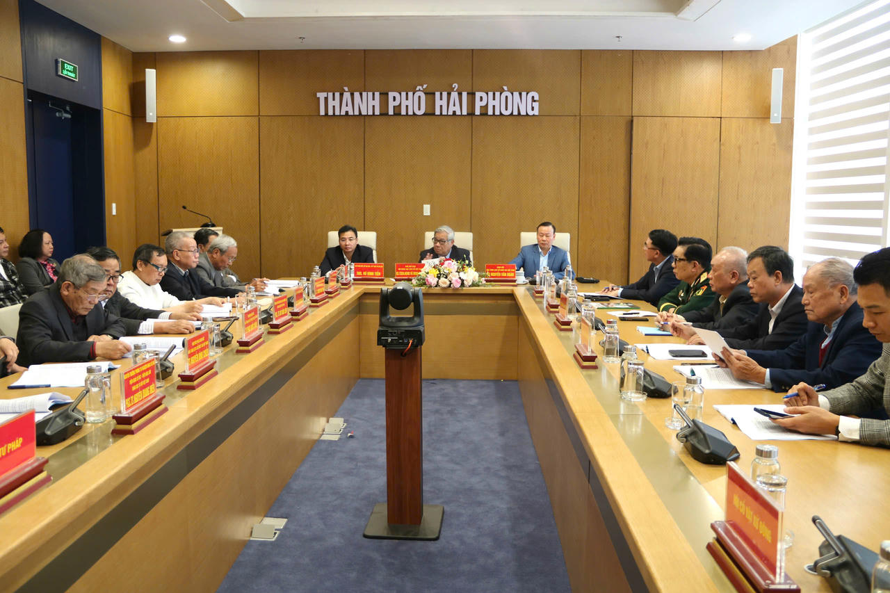 Hội thảo khoa học đánh giá giá trị Bộ sưu tập cổ vật tư nhân An Biên