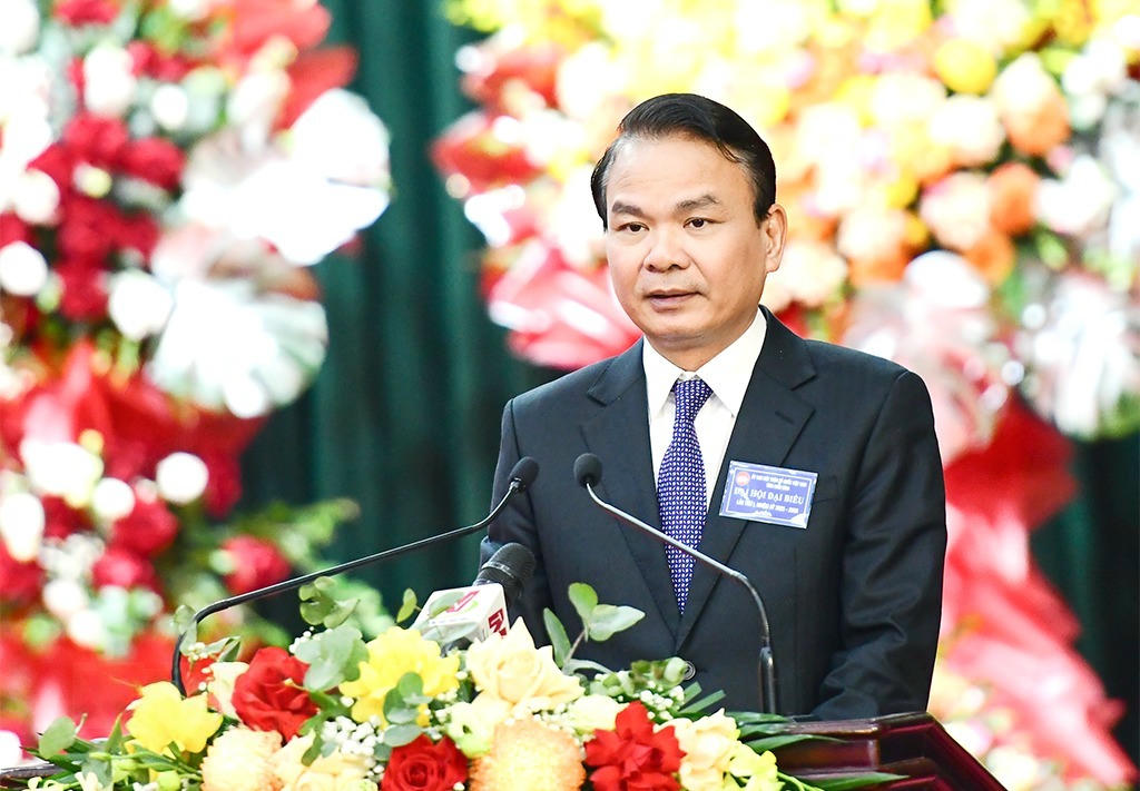 Ông Đặng Xuân Phong - Bí thư Tỉnh ủy Ninh Bình phát biểu chỉ đạo Đại hội.