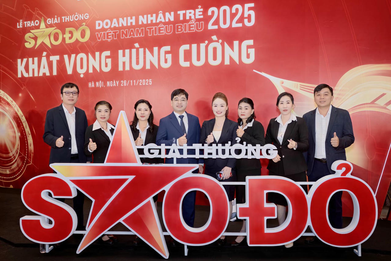 Ông Nguyễn Văn Thứ cùng các thành viên ban lãnh đạo GC Food tham dự sự kiện.