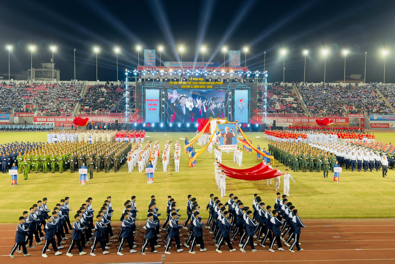Đại hội TDTT lần thứ X quy tụ gần 10.000 người tham gia, trong đó có 3.182 VĐV thuộc 114 xã, phường, đặc khu và lực lượng Công an, Quân đội.