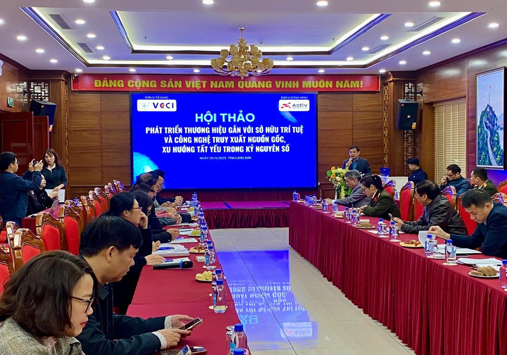 Quang cảnh buổi Hội thảo.