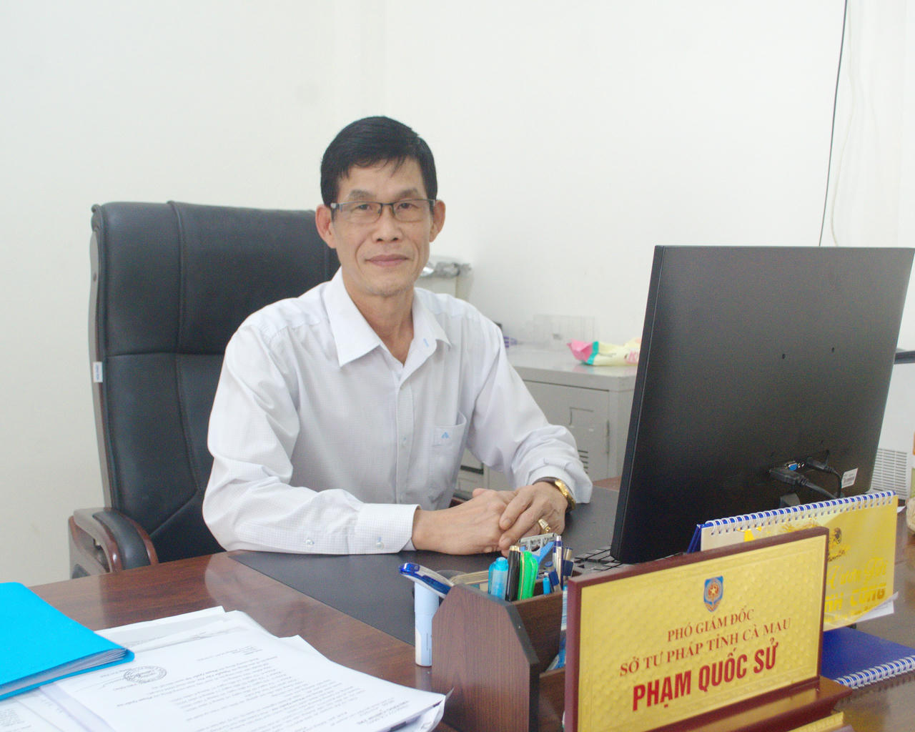 Ông Phạm Quốc Sử - Phó Giám đốc Sở Tư pháp Cà Mau cho rằng, Nghị quyết số 16/2024/NQ-HĐND là chủ trương cần thiết, phù hợp thực tiễn địa phương. Sau hợp nhất đơn vị hành chính, nhiều phần mộ liệt sĩ tại đất gia đình xuống cấp nhưng chưa có cơ chế hỗ trợ cụ thể.