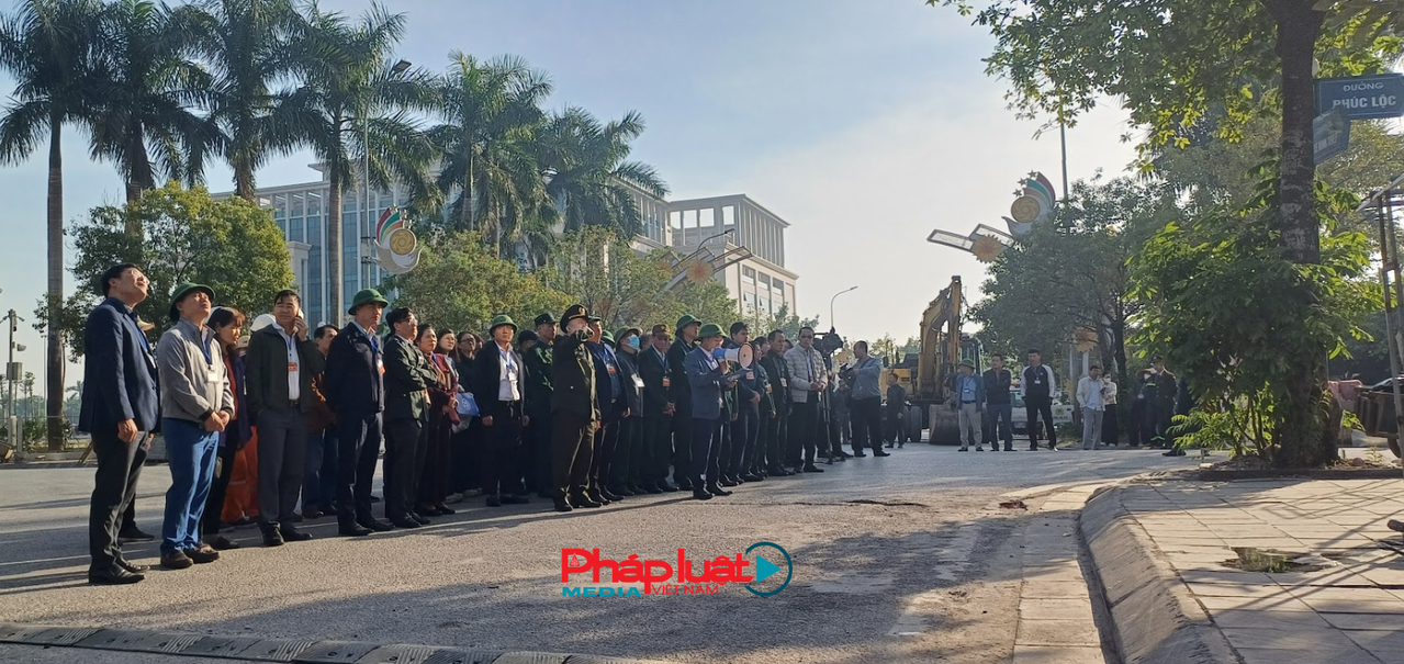 Xã Đông Anh tiến hành cưỡng chế công trình vi phạm tại khu giãn dân thôn Phan Xá