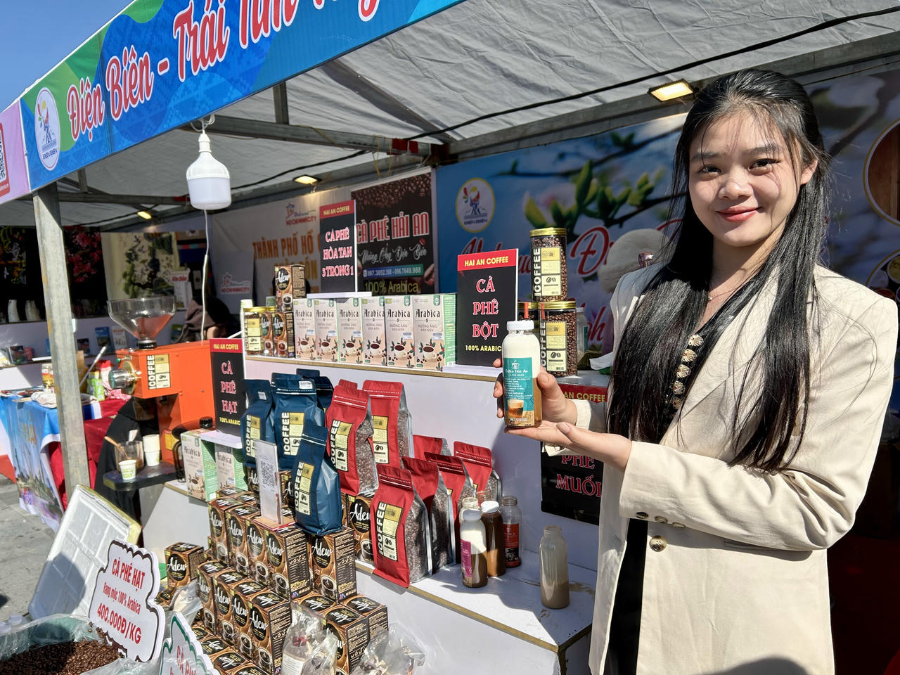 Trưng bày hàng trăm sản phẩm ocop tại Tuần Du lịch – Văn hóa Lai Châu 2025