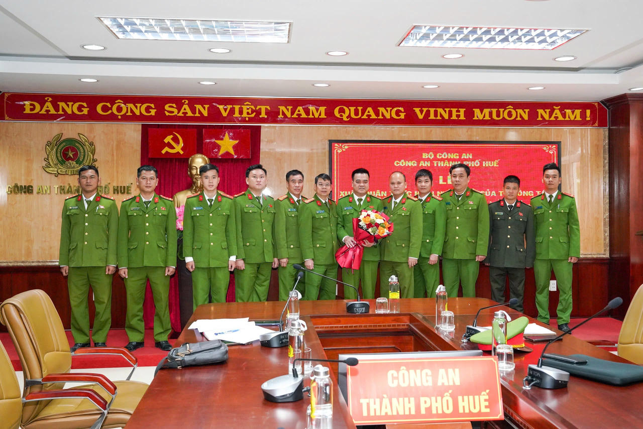 Công an TP Huế cử tổ công tác sang Lào phối hợp phòng chống ma túy.