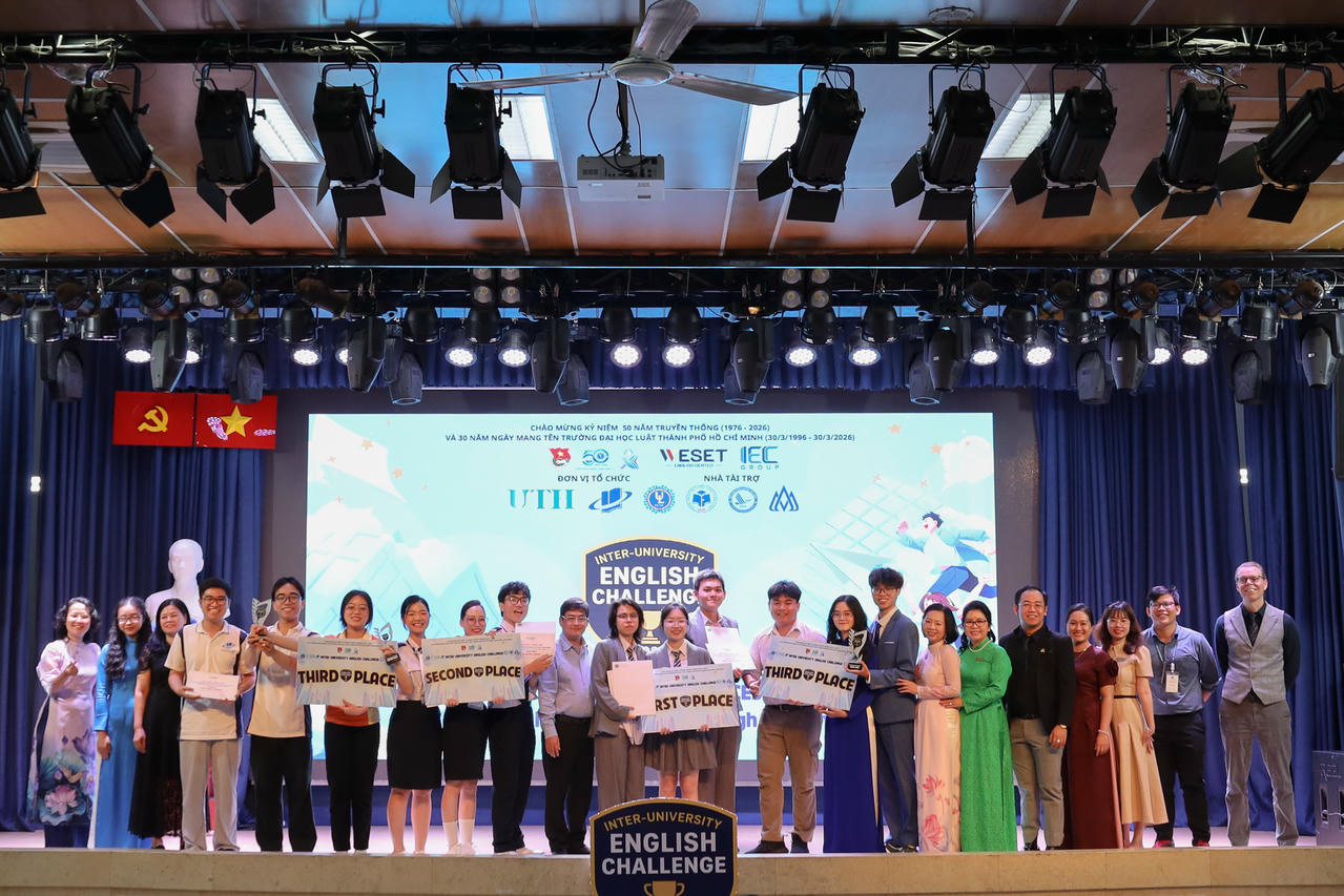 Các đội thi giành giải chung cuộc.