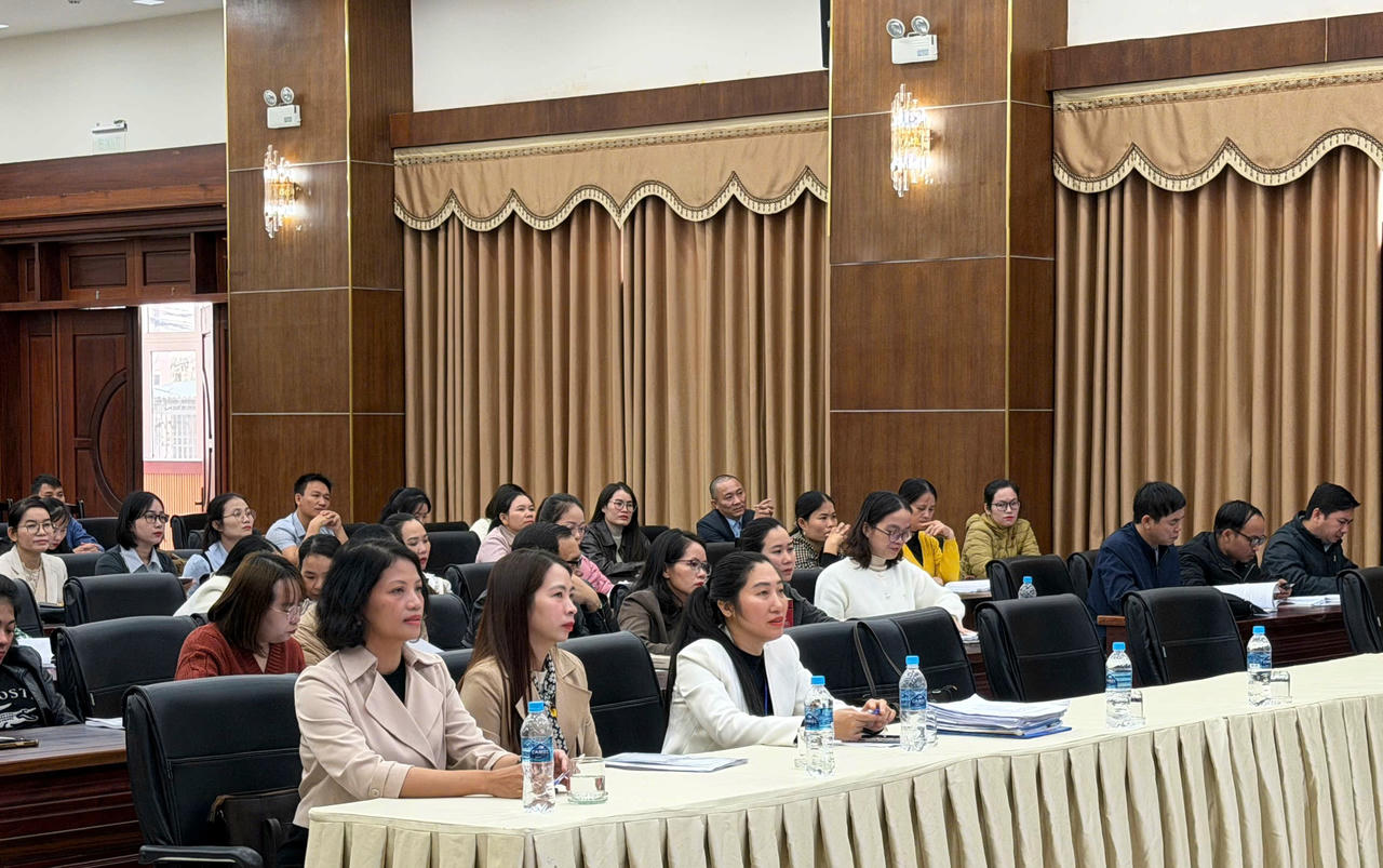 Các đại biểu tham gia lớp tập huấn.