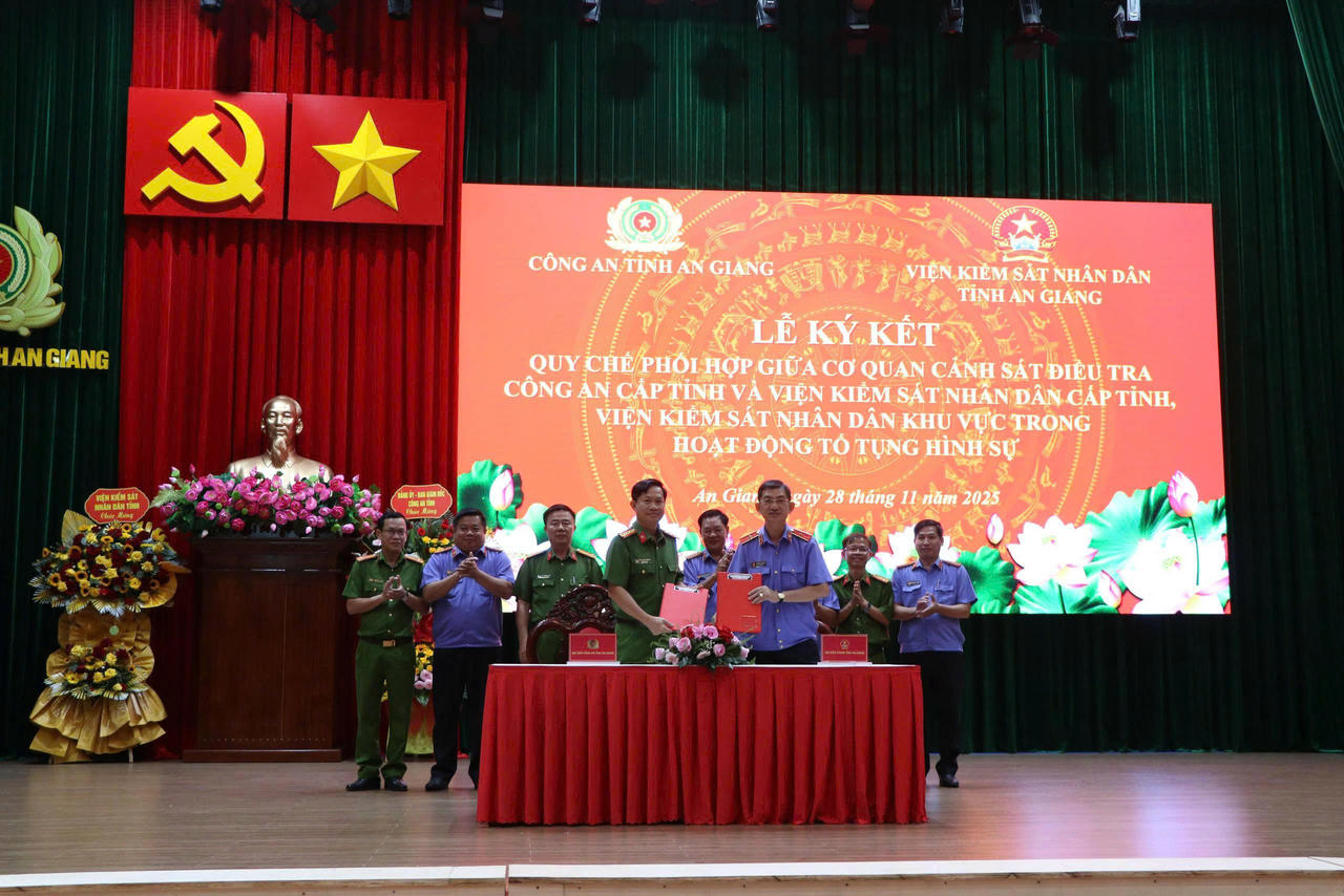 Công an tỉnh An Giang ký kết quy chế phối hợp với VKSND trong hoạt động tố tụng hình sự