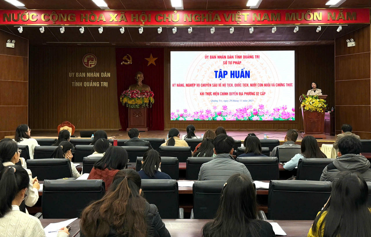 Quang cảnh hội nghị tập huấn.