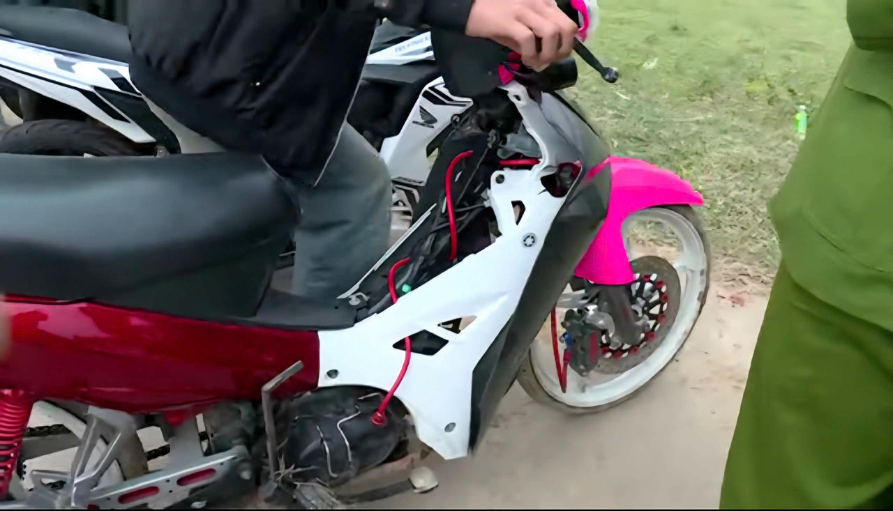 Bắc Ninh: Tạm giữ hơn 50 phương tiện liên quan nhóm thanh thiếu niên tụ tập tại khu vực “cây cô đơn”