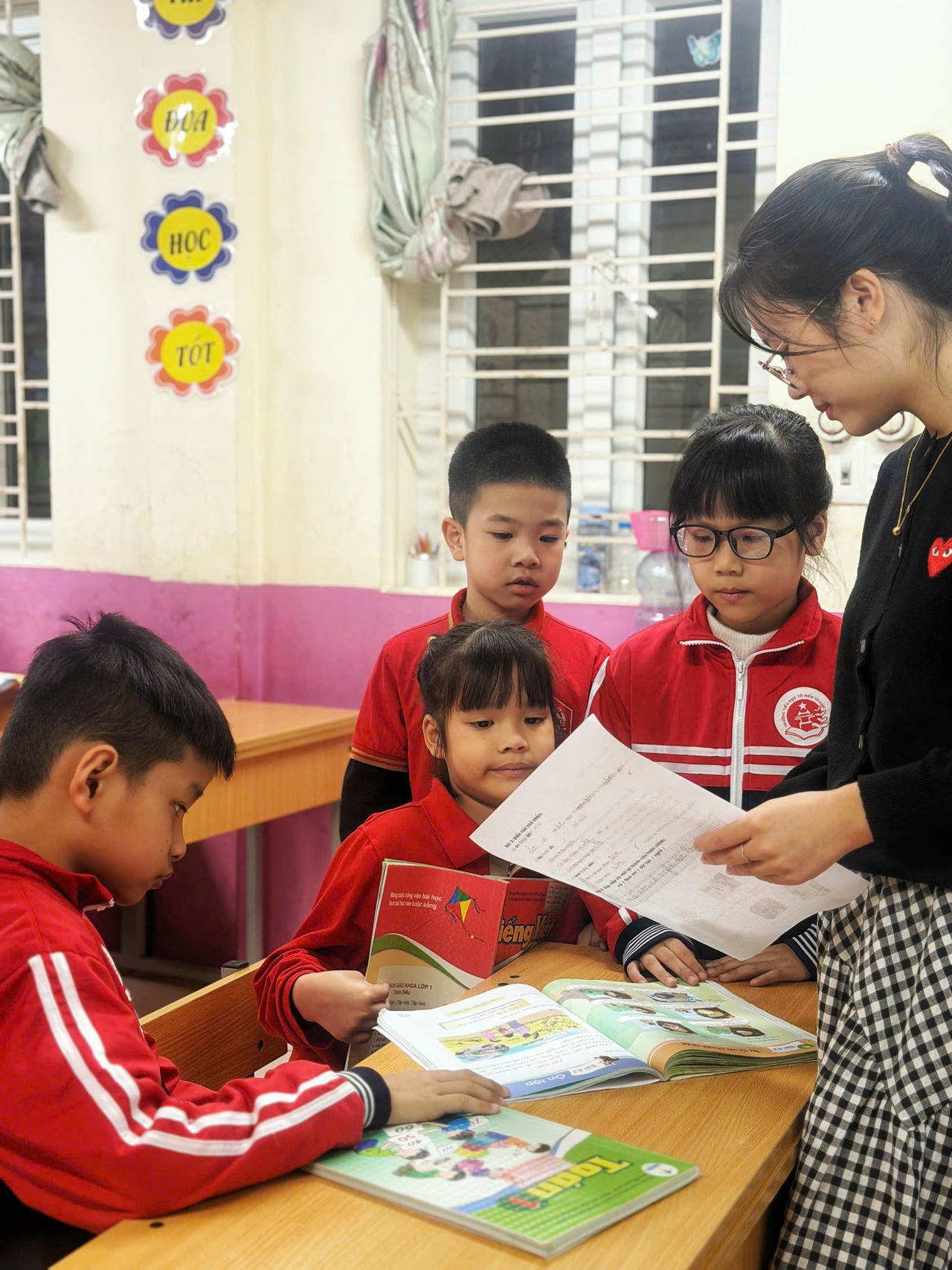 Mong muốn có bộ sách giáo khoa dùng chung  như ý