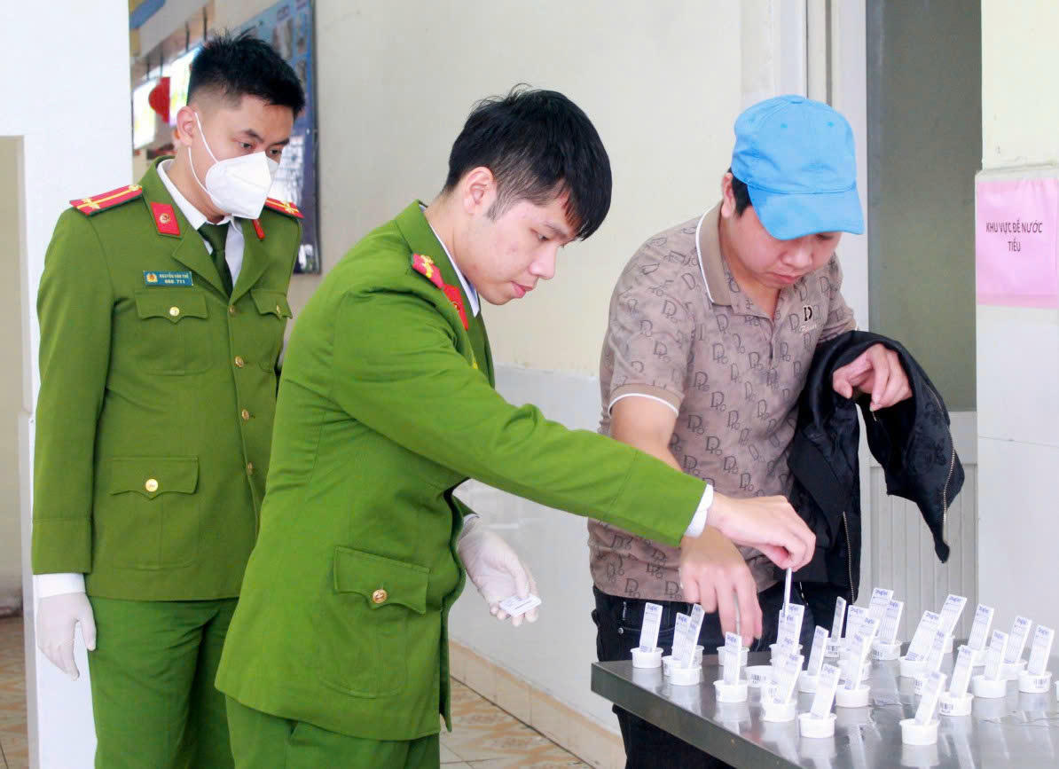 Công an phường Móng Cái 3: Nâng cao hiệu quả phòng ngừa và đấu tranh với tệ nạn ma túy