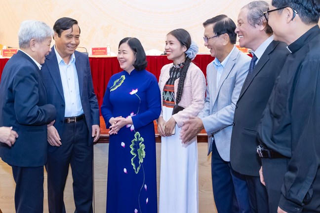 Nhân dân phấn khởi, nhất trí và đánh giá cao dự thảo các Văn kiện Đại hội XIV của Đảng