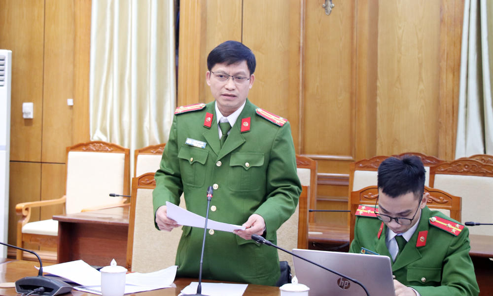Đại diện Công an tỉnh phát biểu tại hội nghị.