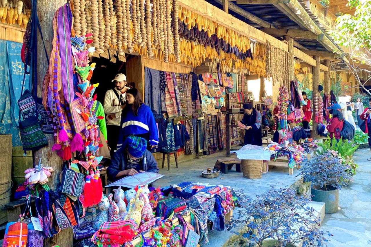 Cơ hội thoát nghèo từ những giá trị bản địa