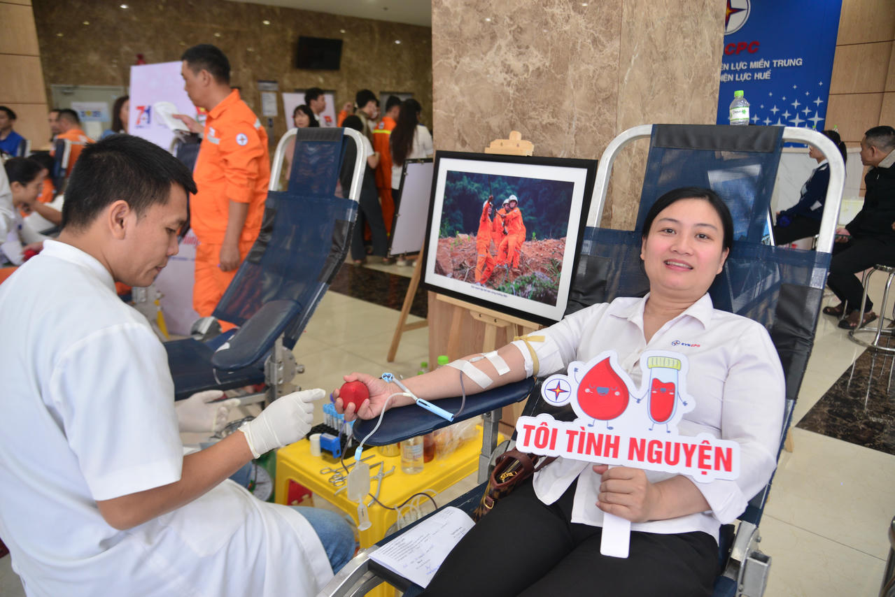 Đây là hoạt động&nbsp;thể hiện nghĩa cử cao đẹp, truyền thống tương thân tương ái của CBCNV ngành điện đối với cộng đồng, xã hội.