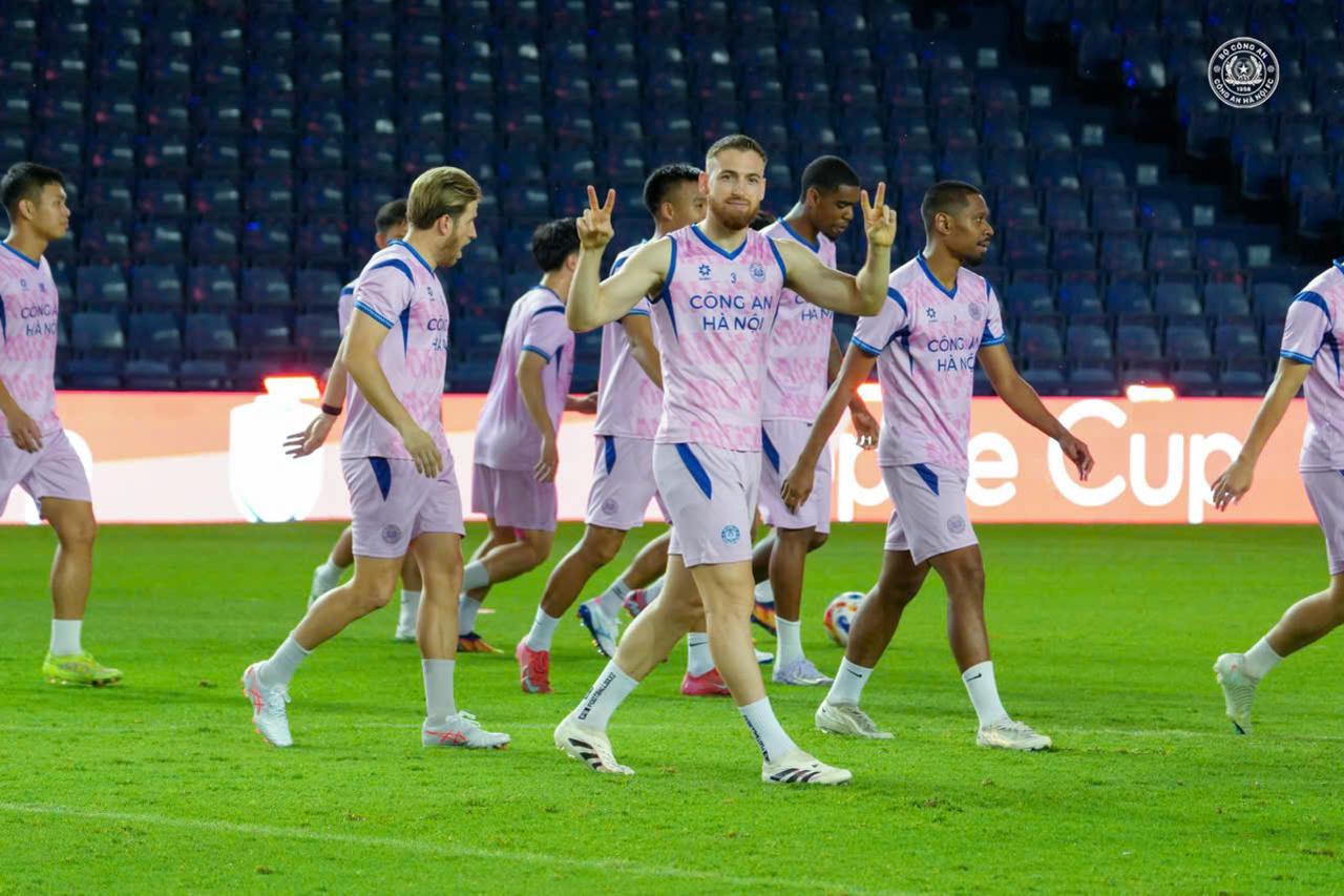 Chiều nay, câu lạc bộ Buriram United gặp Công an Hà Nội 