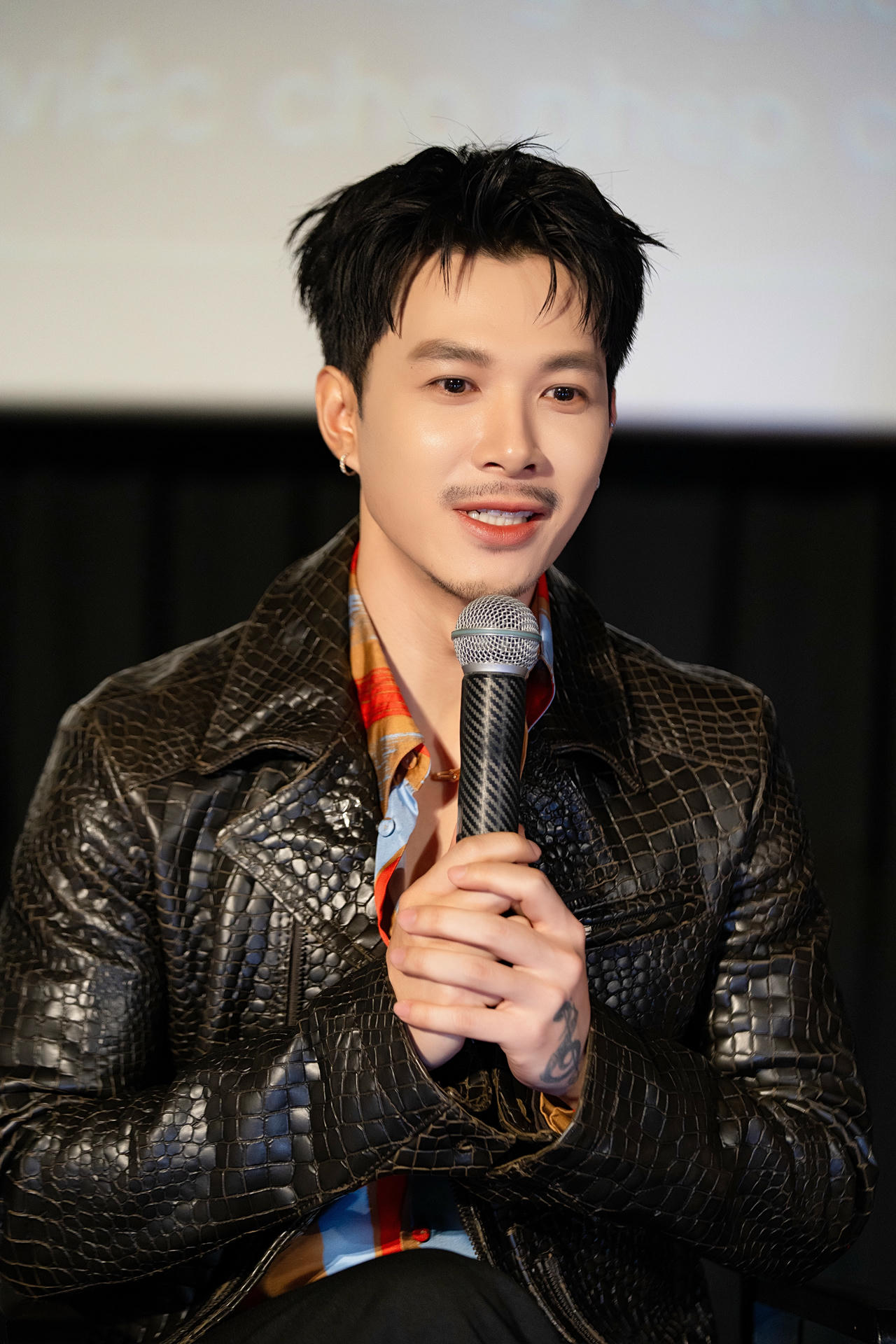 Anh Tú Atus chia sẻ về trải nghiệm đóng phim “Hoàng tử quỷ”. Ảnh: CJ