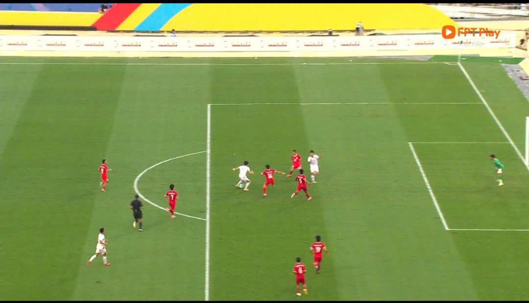 Bàn thắng gây tranh cãi