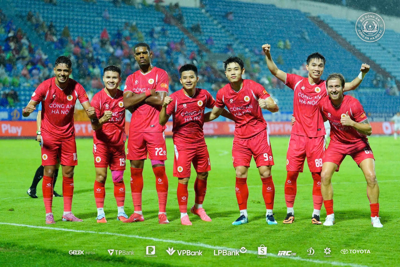 Chiều nay, câu lạc bộ Buriram United gặp Công an Hà Nội