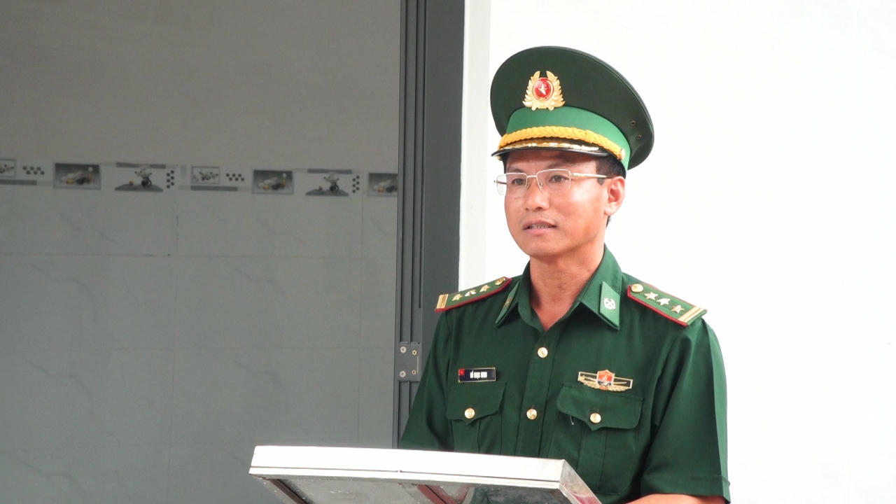 Thượng tá Hồ Ngọc Minh – Phó Chủ nhiệm Chính trị BĐBP tỉnh Đồng Nai kỳ vọng thời gian tới, Báo Pháp luật Việt Nam sẽ tiếp tục đồng hành trong nhiều hoạt động ý nghĩa (ảnh: Cao Thi)