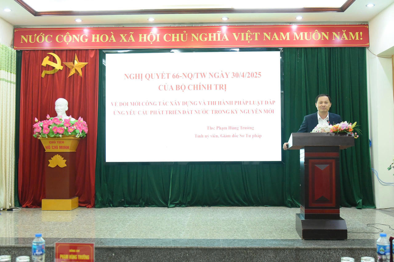 Ông Phạm Hùng Trường, Giám đốc Sở Tư pháp tỉnh Lạng Sơn. (Ảnh: Lê Hanh)