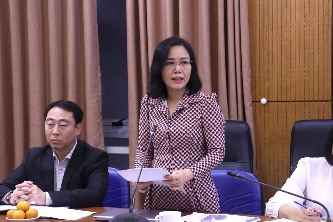 Bà Vũ Thị Hường, Phó Cục trưởng Cục Phổ biến, giáo dục pháp luật và Trợ giúp pháp lý&nbsp;phát biểu