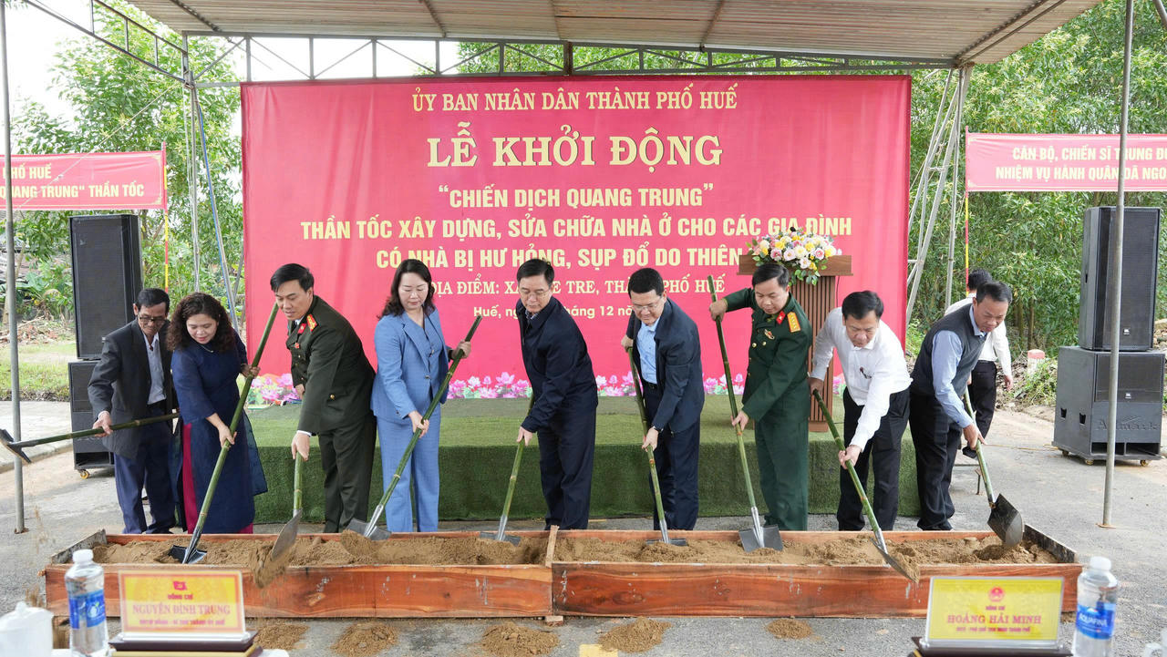 Huế triển khai “Chiến dịch Quang Trung”, thần tốc xây nhà cho người dân bị thiệt hại do mưa lũ 