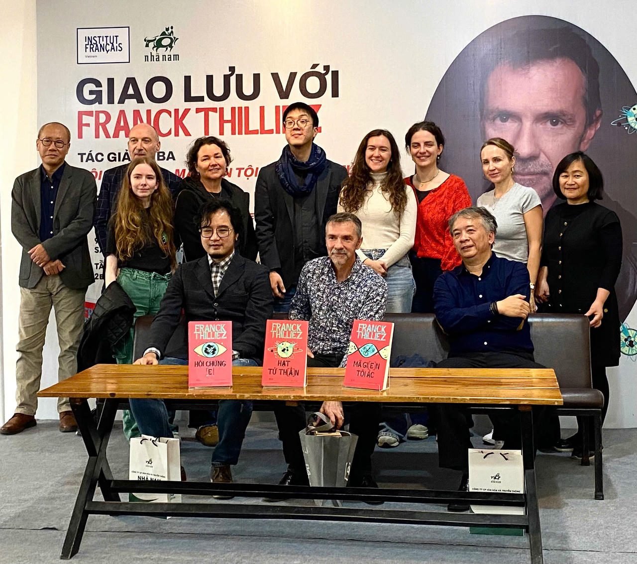 Khi khoa học thổi hồn vào văn học trinh thám