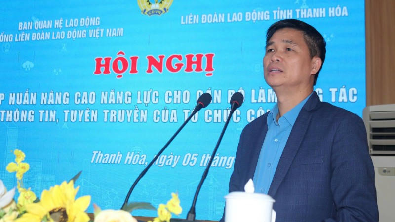 Nâng cao năng lực cán bộ tuyên giáo công đoàn trong tình hình mới