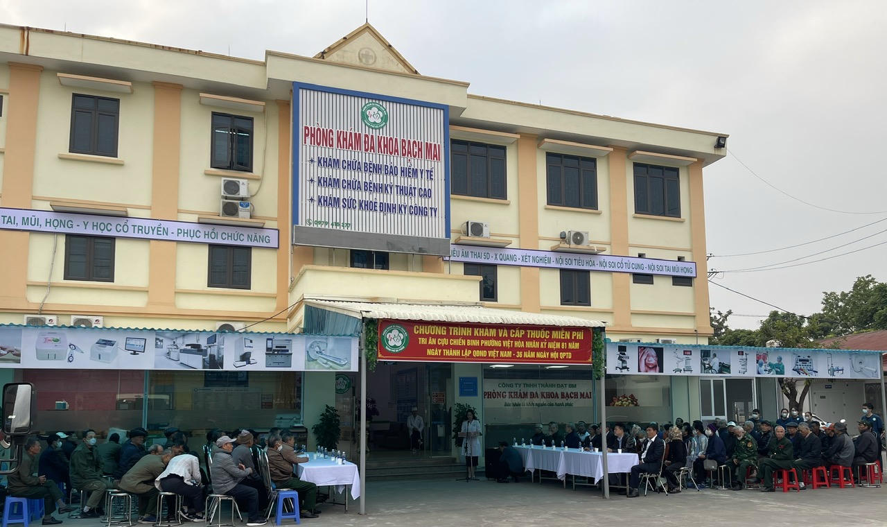 Phường Việt Hòa (Hải Phòng): Khám bệnh và cấp phát thuốc miễn phí cho người có công