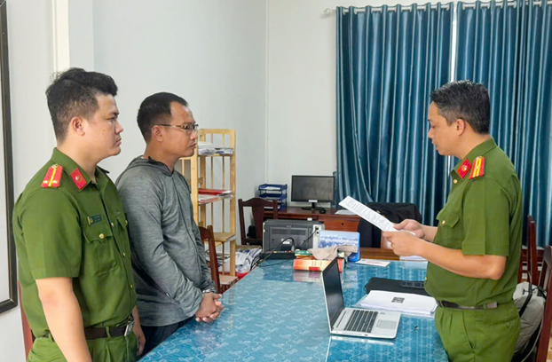 Bắt tạm giam đối tượng giúp sức doanh nghiệp lừa đảo chiếm đoạt hơn 432 tỷ đồng