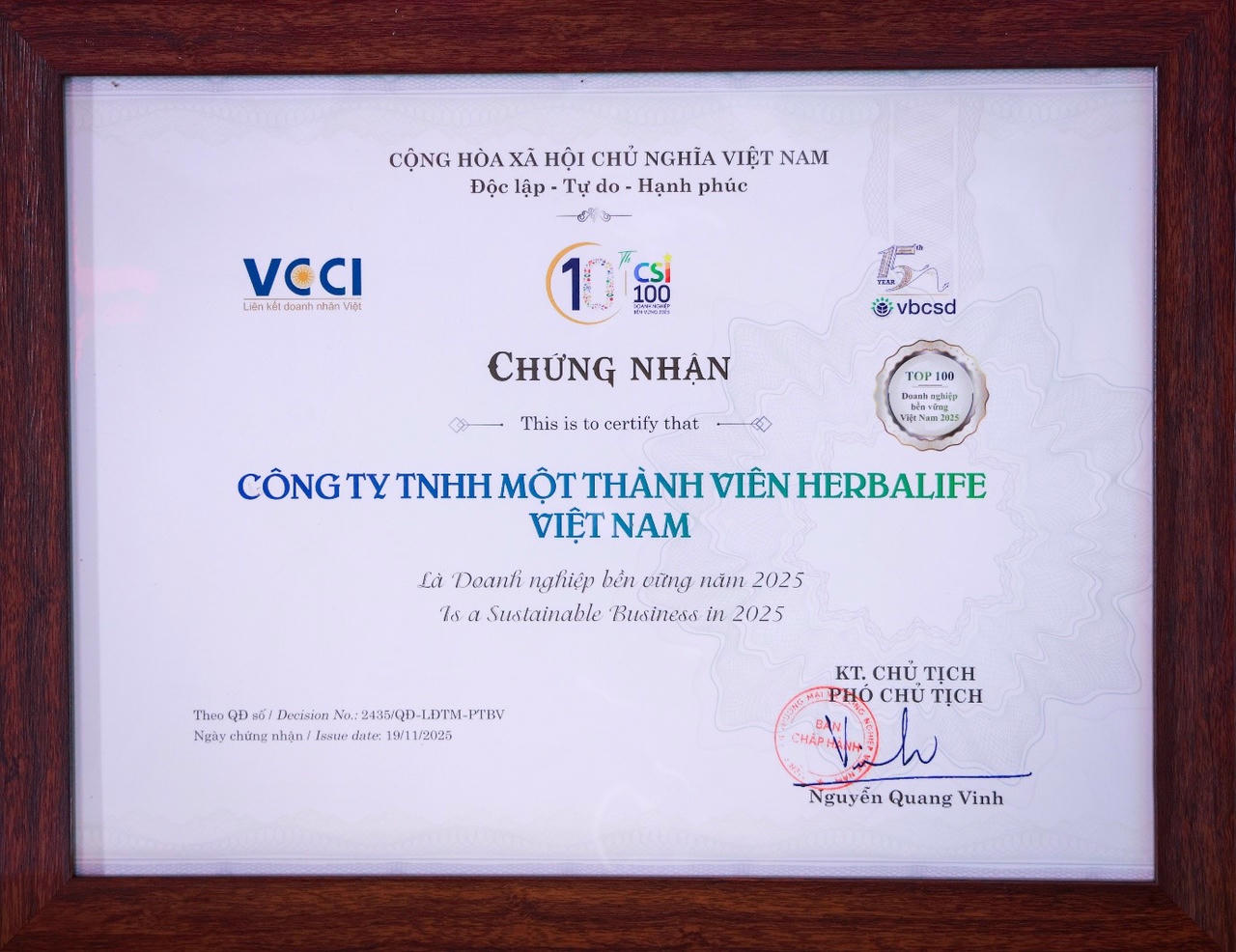 Giấy chứng nhận&nbsp;Herbalife Việt Nam là Doanh nghiệp bền vững 2025