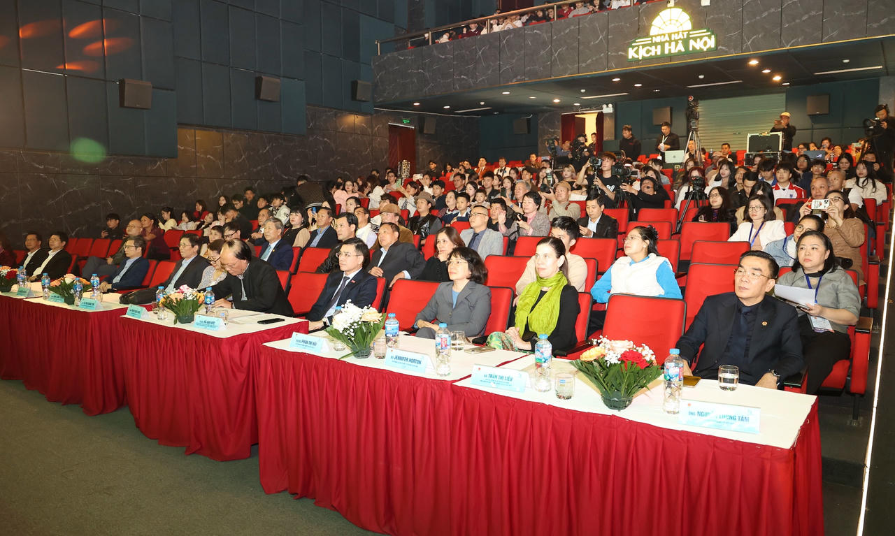 Tưng bừng lễ trao giải cuộc thi sáng tác bài hát về phòng, chống tác hại của thuốc lá