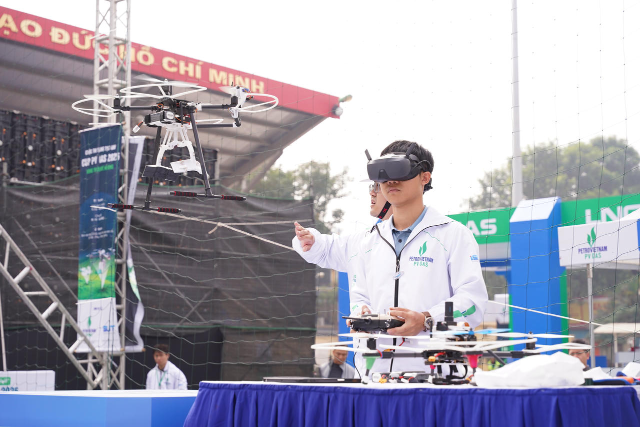 Trường Đại học Tôn Đức Thắng vô địch cuộc thi sáng tạo UAV